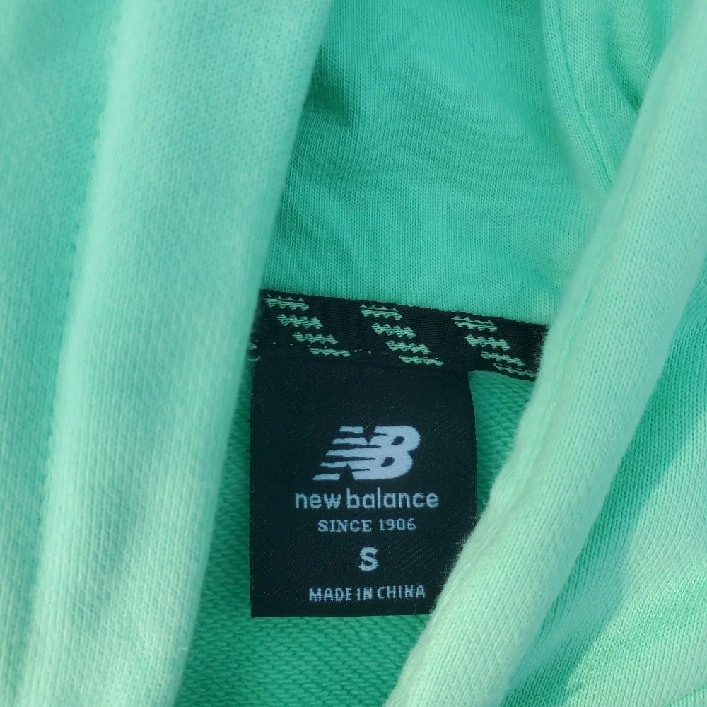 New Balance Trail Hoodie - Picture 2 of 6